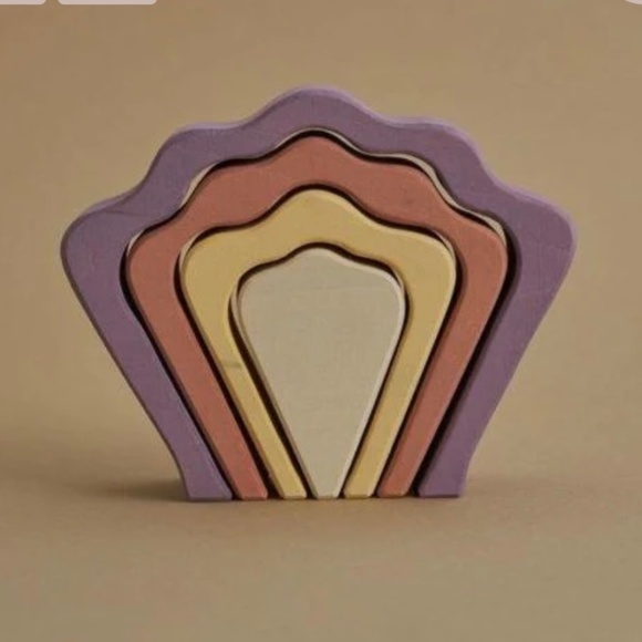 Raduga Grez Sea Shell Stacker toy - Picture 2 of 6